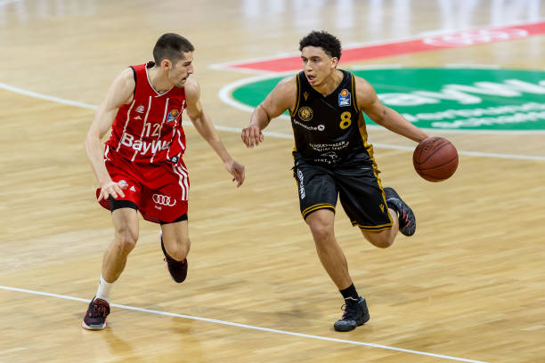 的技战术水 的技战术水